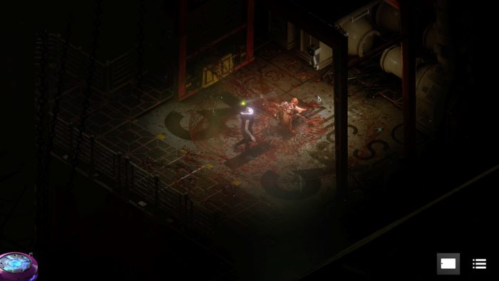 Une cinématique de STASIS: BONE TOTEM. Un personnage joueur rencontre une silhouette sanglante dans une pièce sombre.