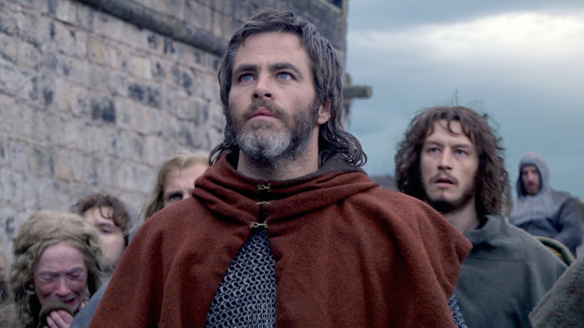 Robert dirige les Écossais dans The Outlaw King.  Cette image fait partie d'un article sur les films les plus chers sur Netflix, répertoriés.